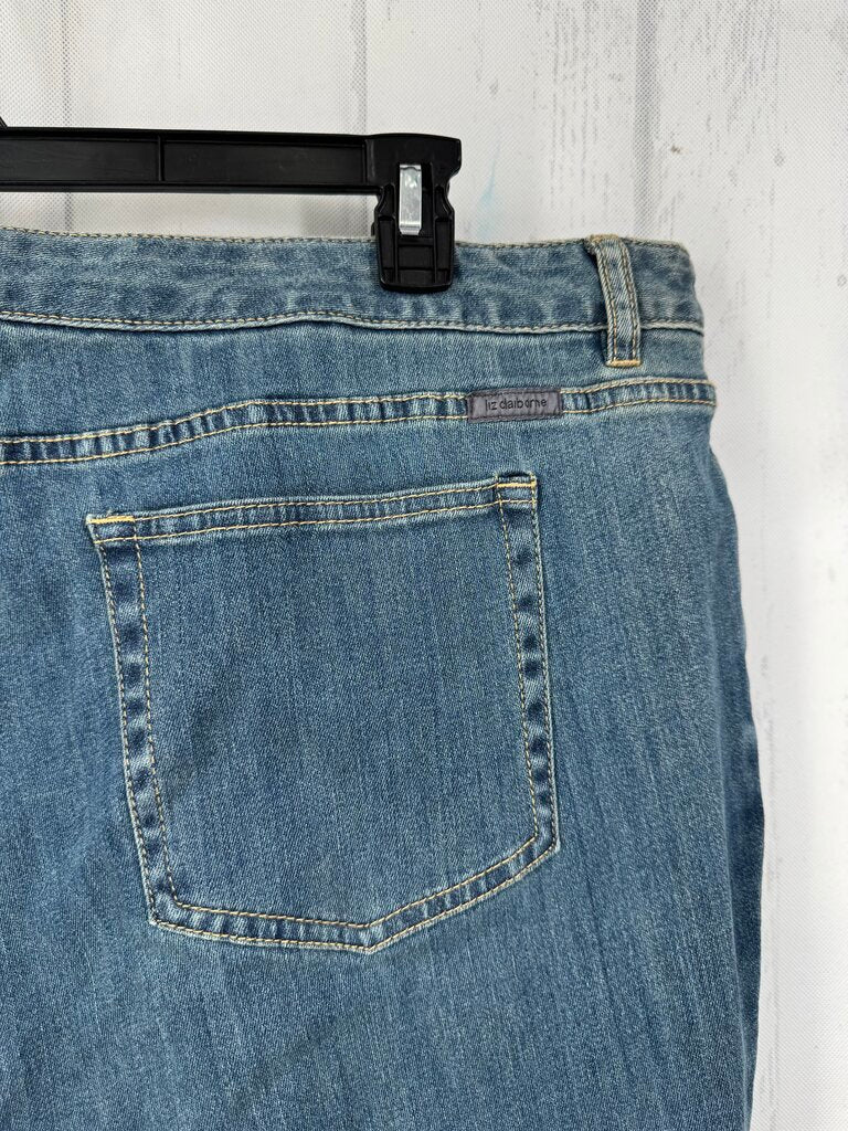R55 24W modern straight leg jean