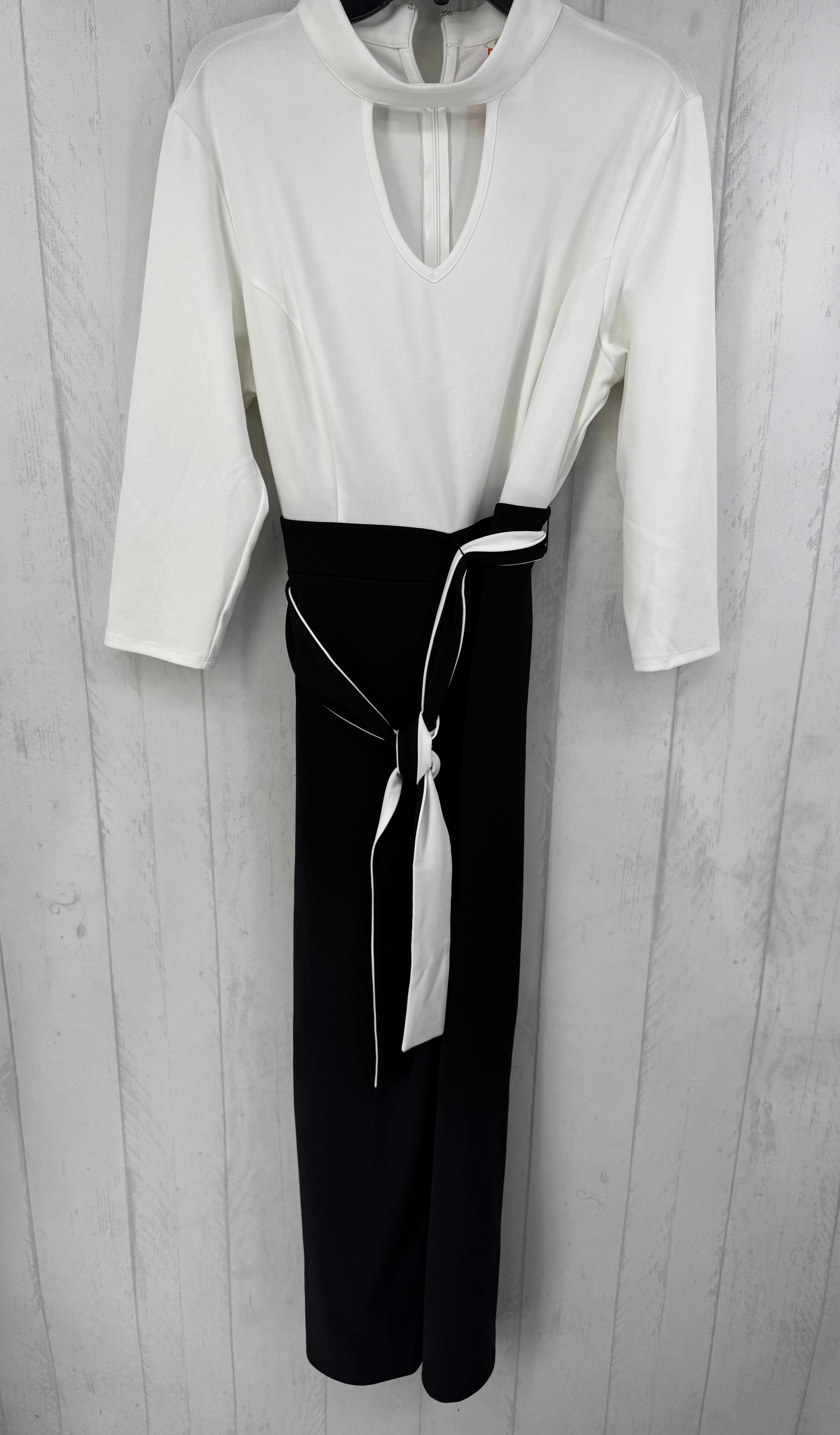 16P notch-neck l/s jumpsuit