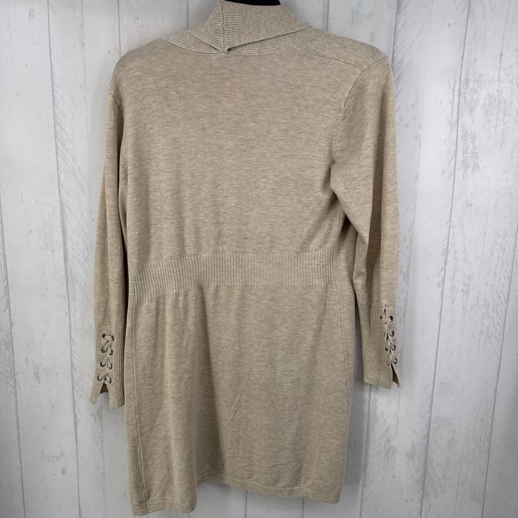 R68 M open front long cardi