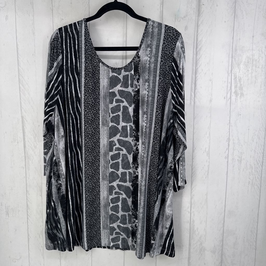 3XP animal print 3/4 slv top