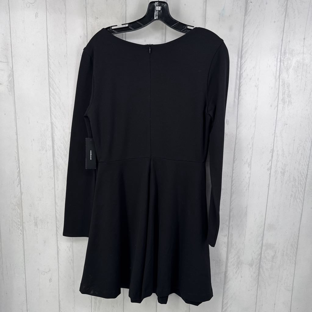 M l/s fit & flare dress