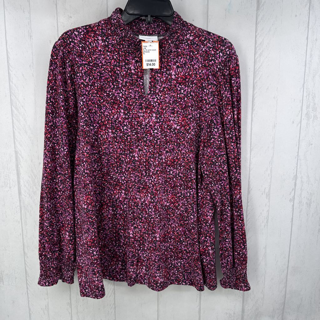 XL flo print notch neck l/s top
