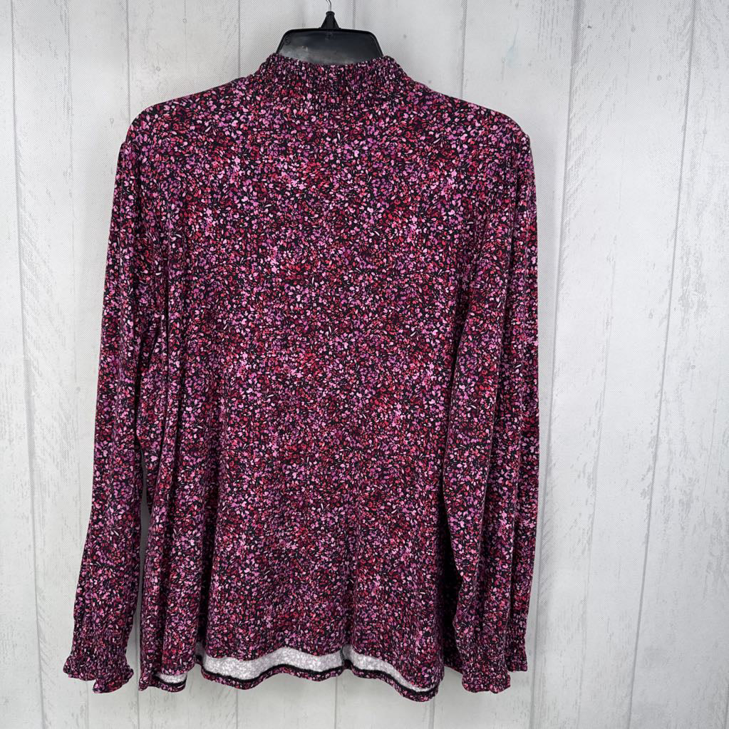 XL flo print notch neck l/s top