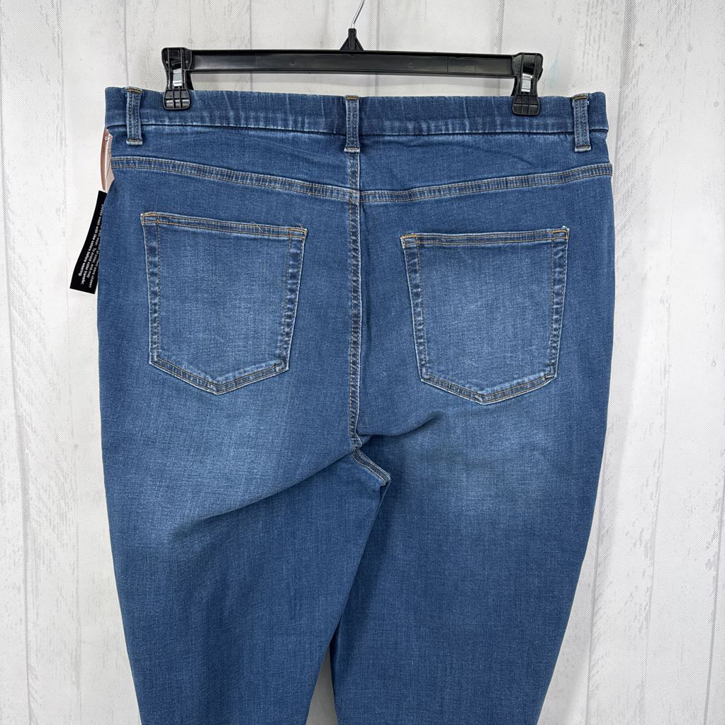 20-WT pull-on flare jean