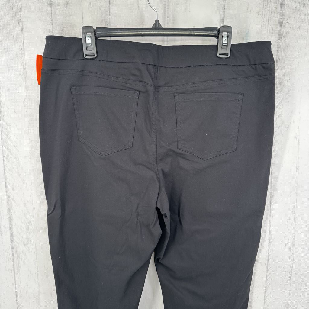 XL pull-on crop pant