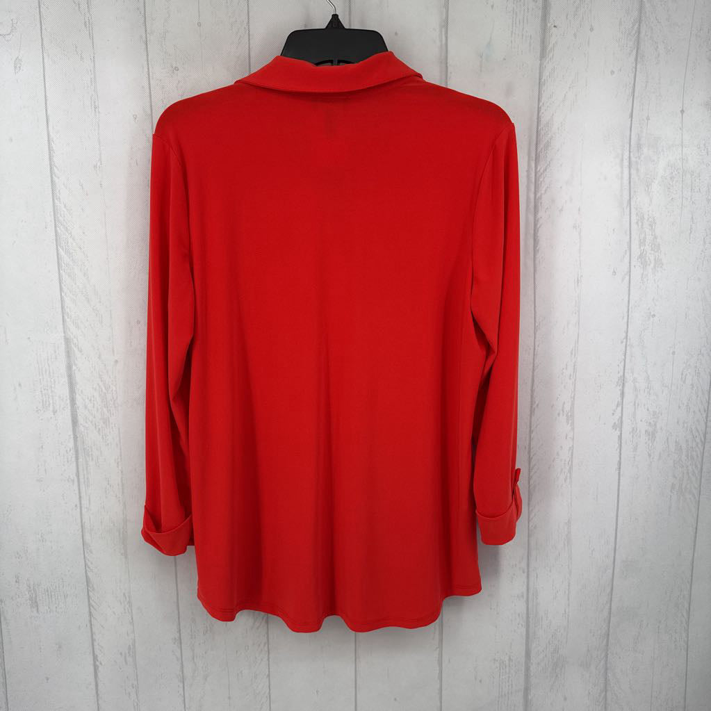 L v-neck collar tab slv top