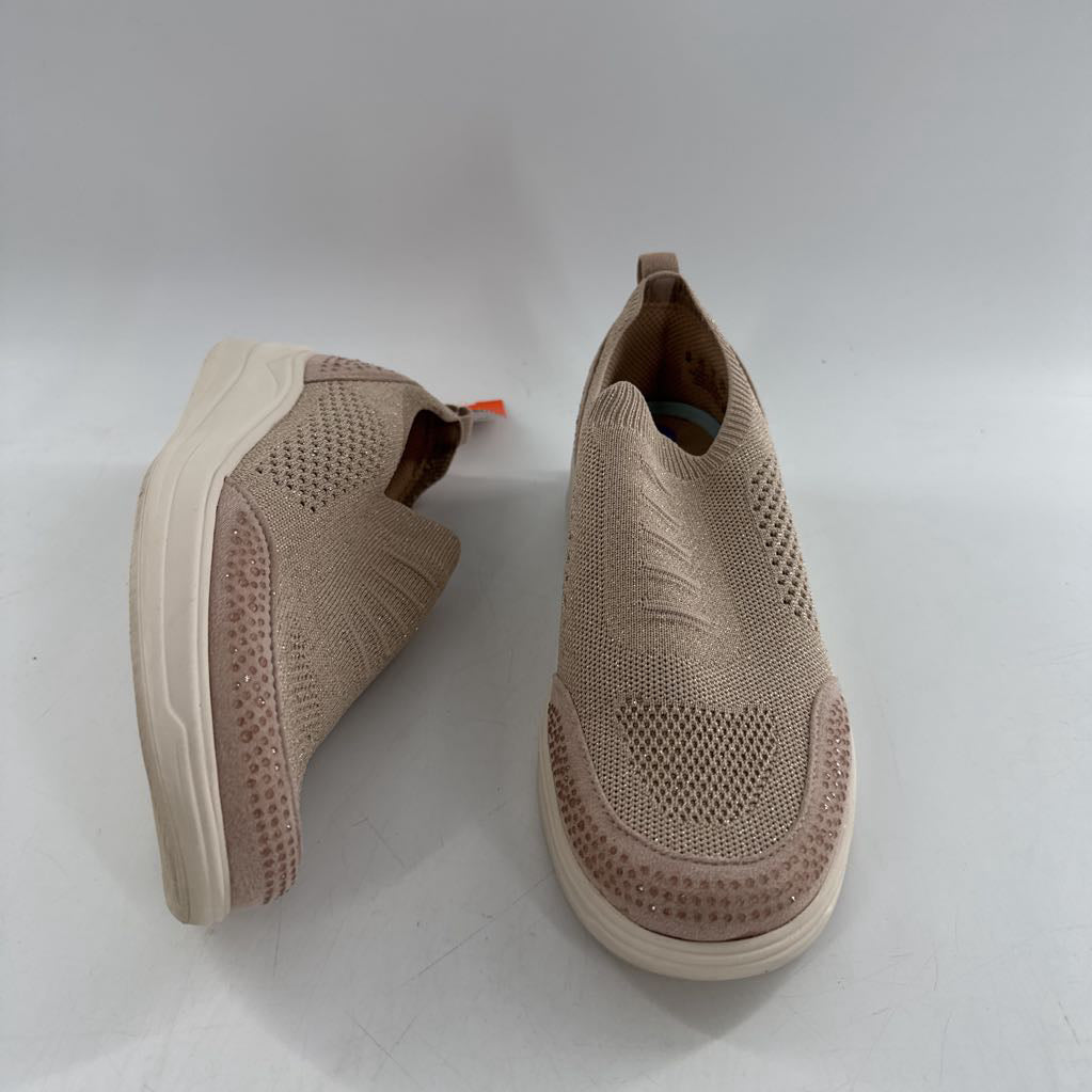 8 rhinestone knit slip-on sneaker