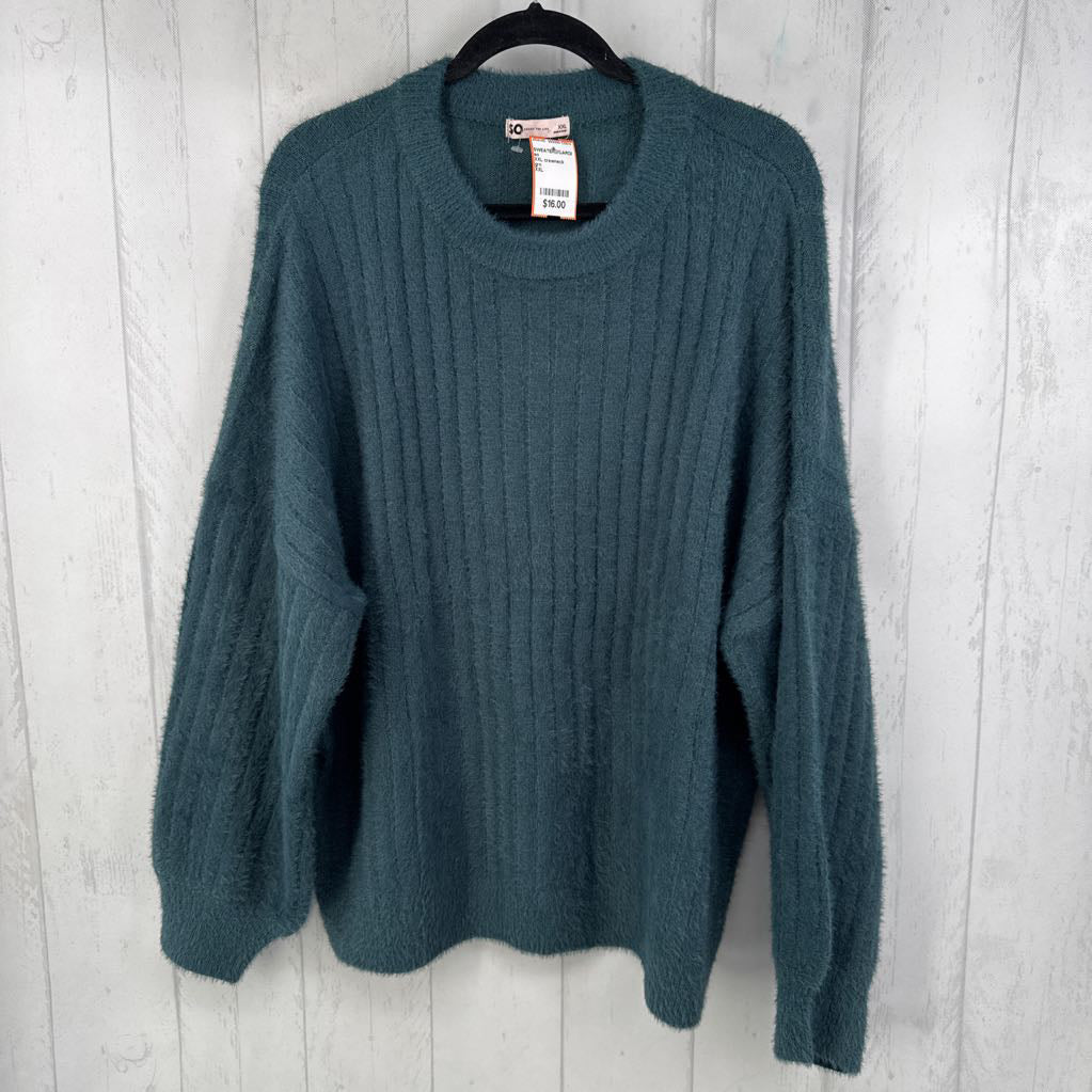 XXL crewneck sweater