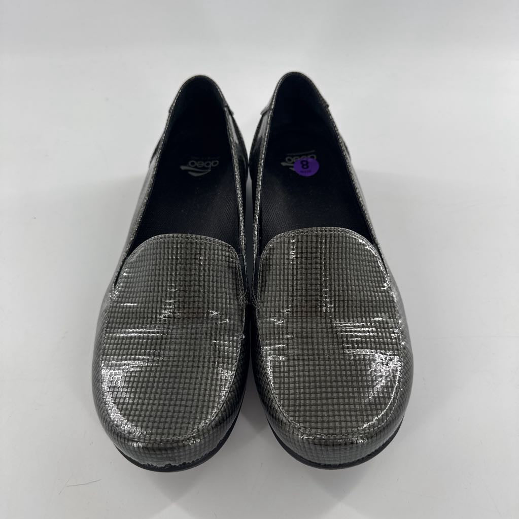 8 patent leather loafers