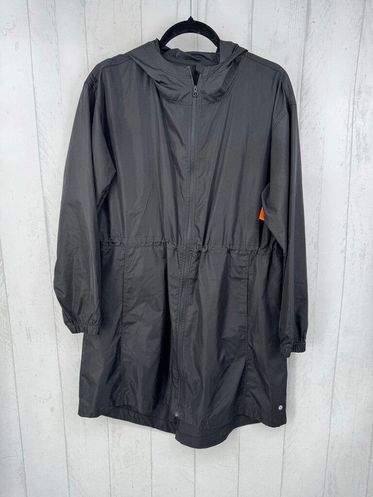 M full-zip windbreaker