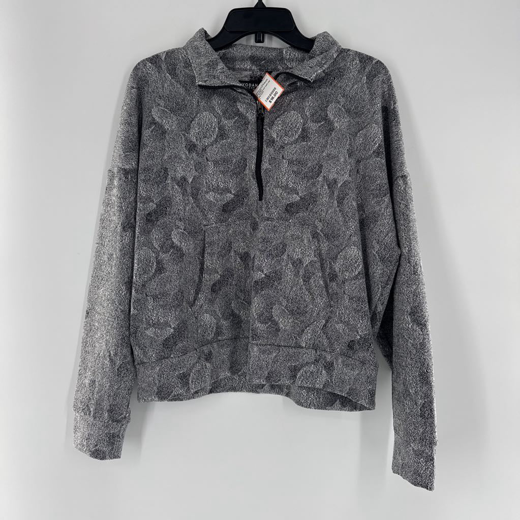 L textured half-zip pullover