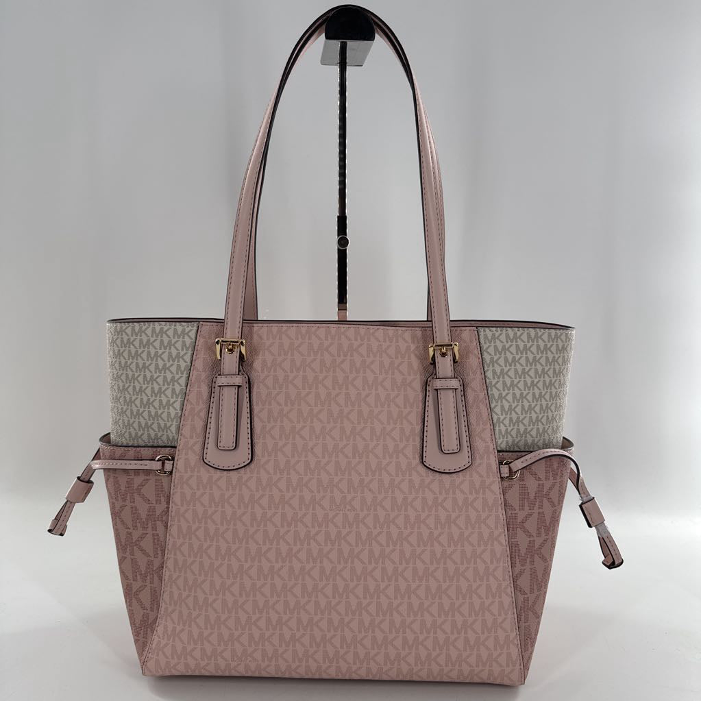 monogram tote w/ open pockets