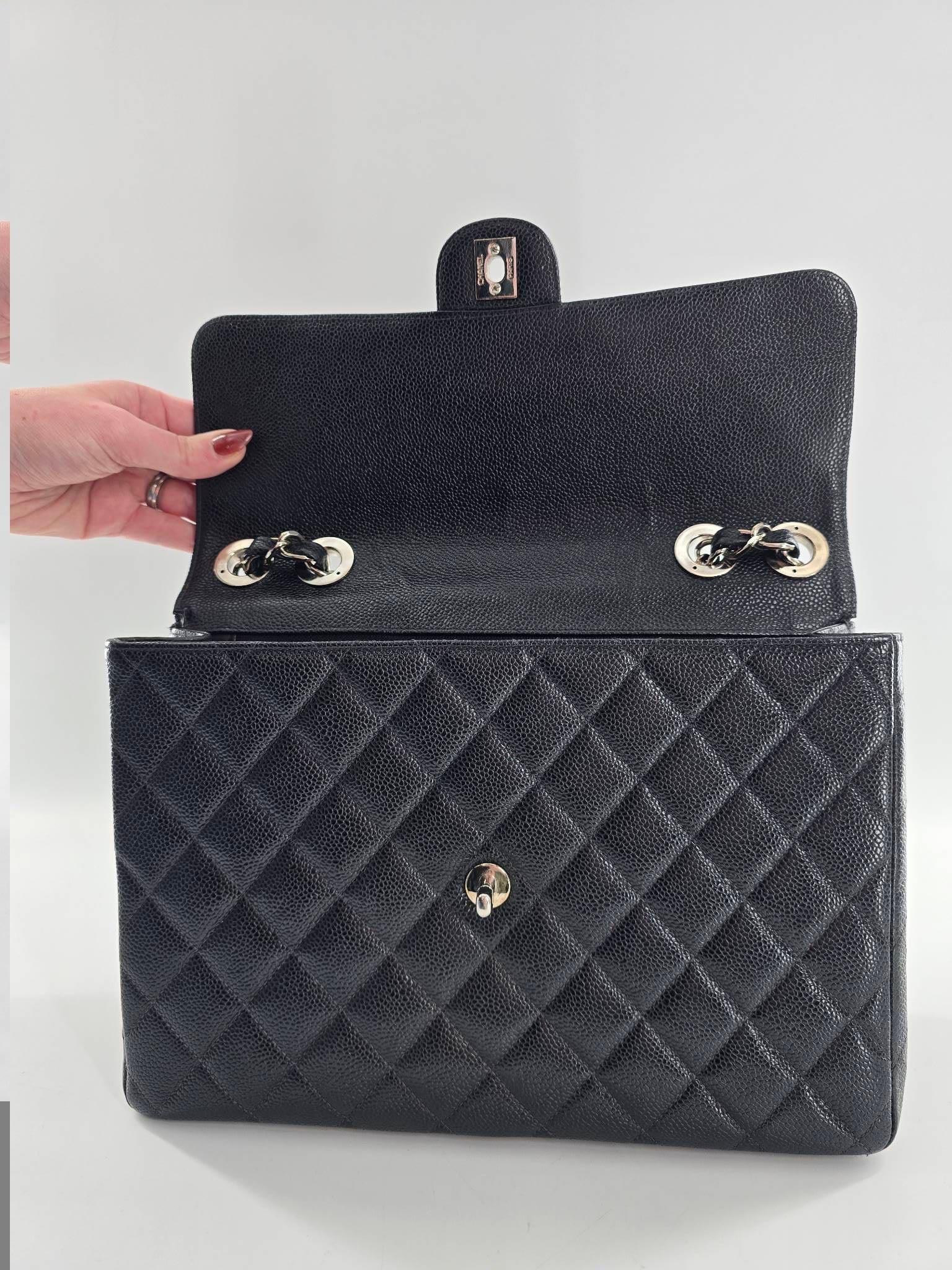 chain strap quilted turn lock shoulder bag