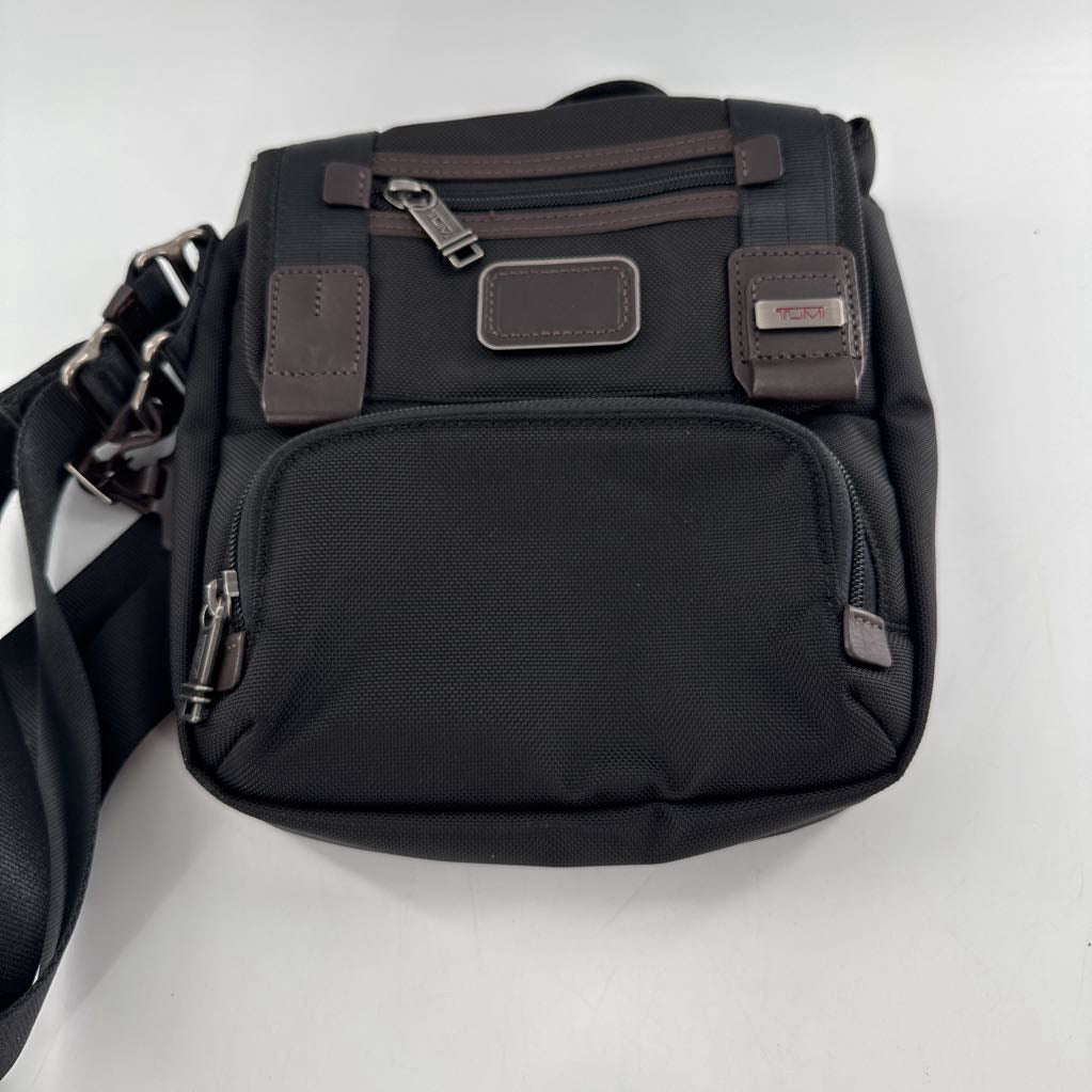 nylon utility crossbody