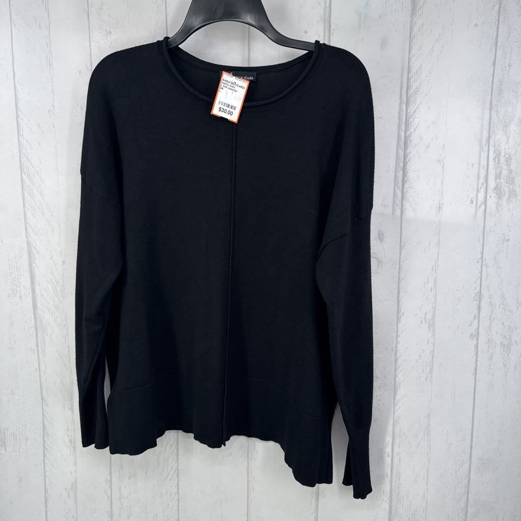 L knit sweater