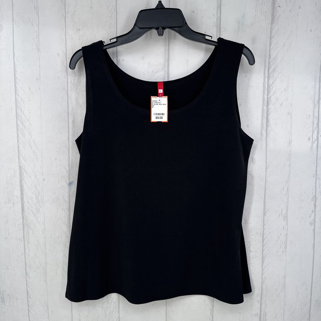 M scoop neck tank