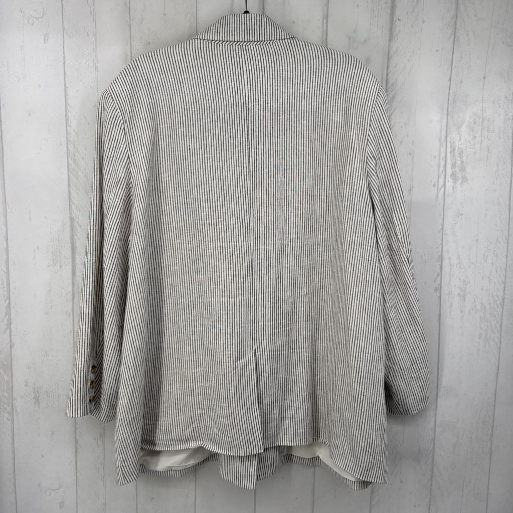 XXL pinstripe linen blazer
