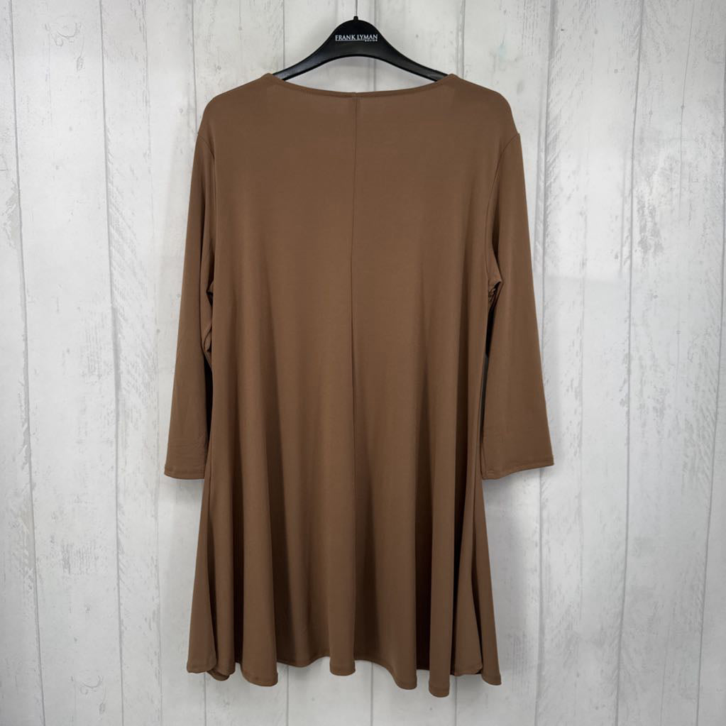 L scoop neck 3/4 slv hi-lo top