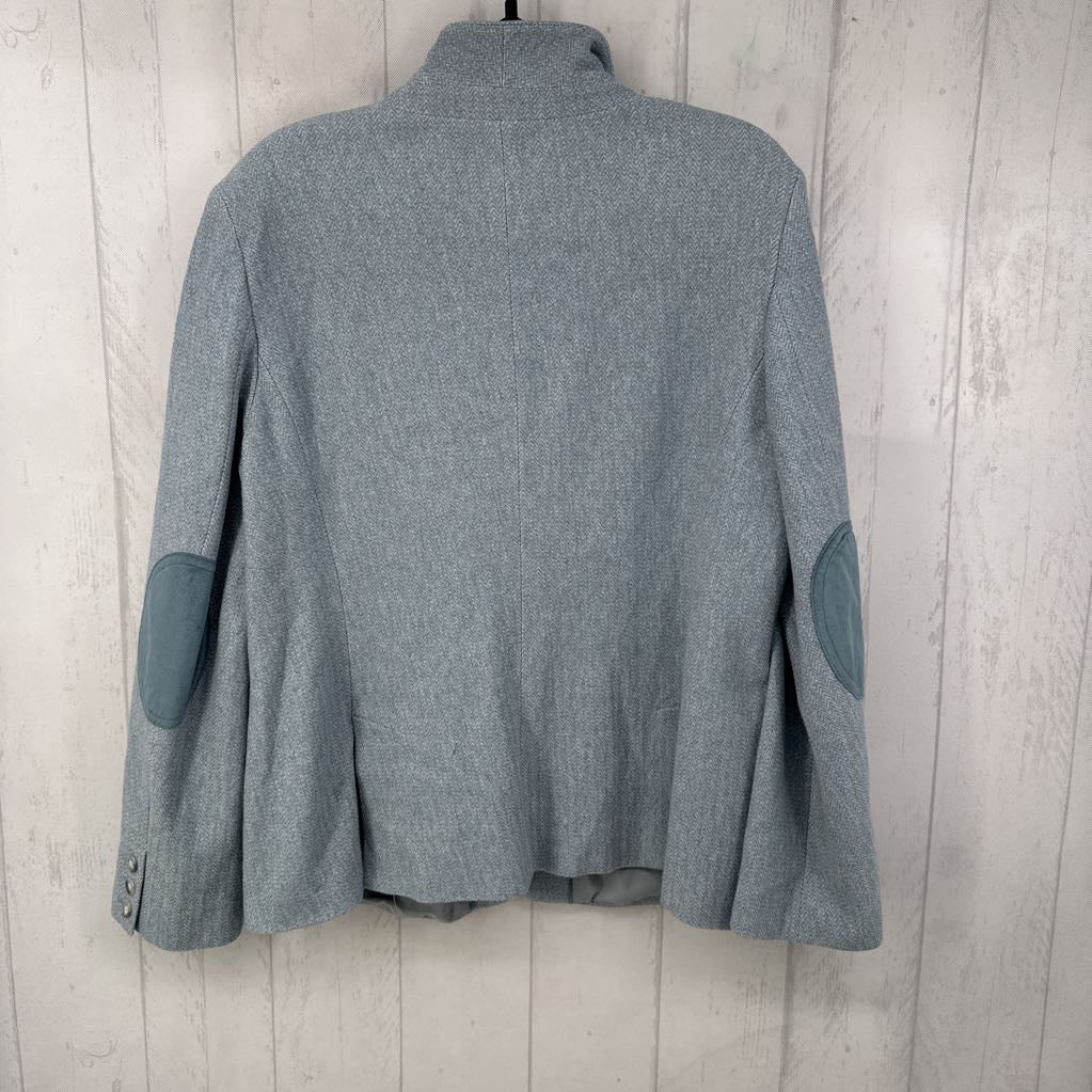 18 single button blazer