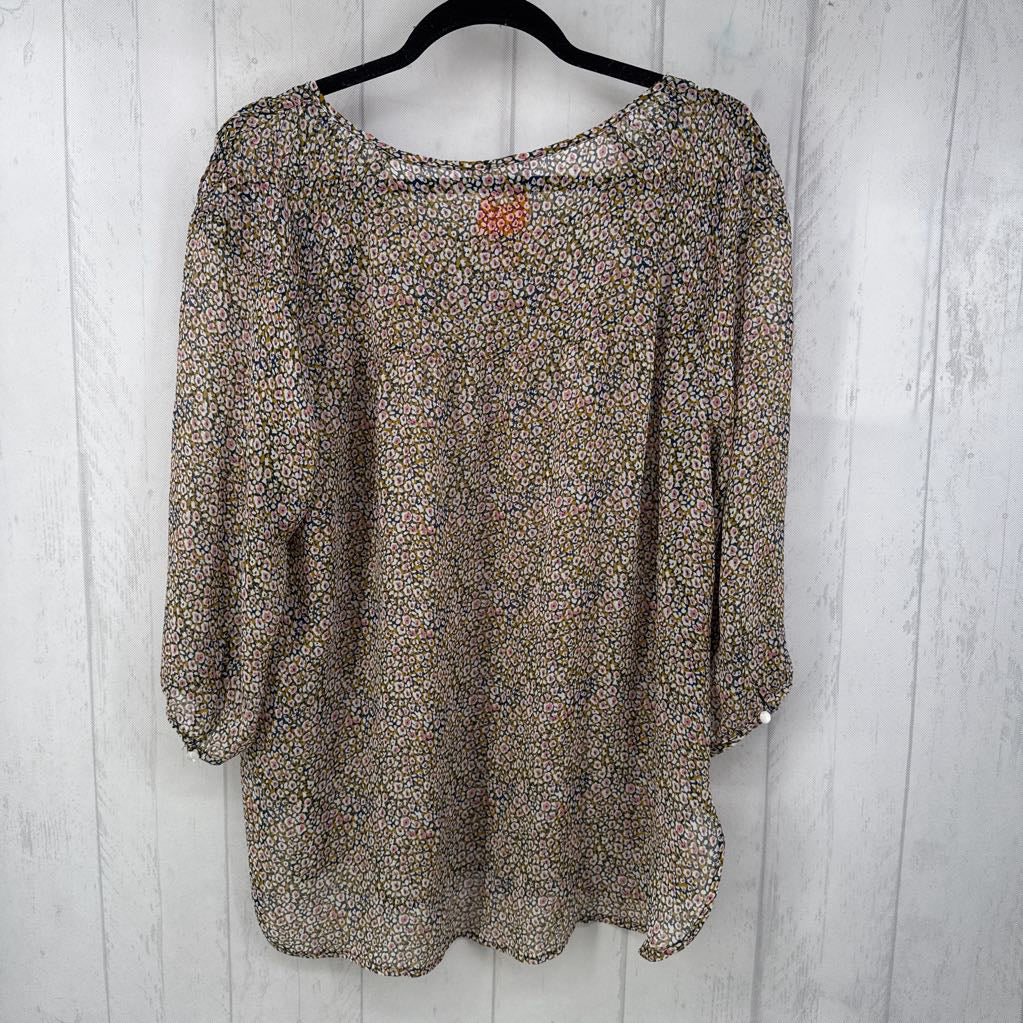 XL flo print smocked 3/4 slv top