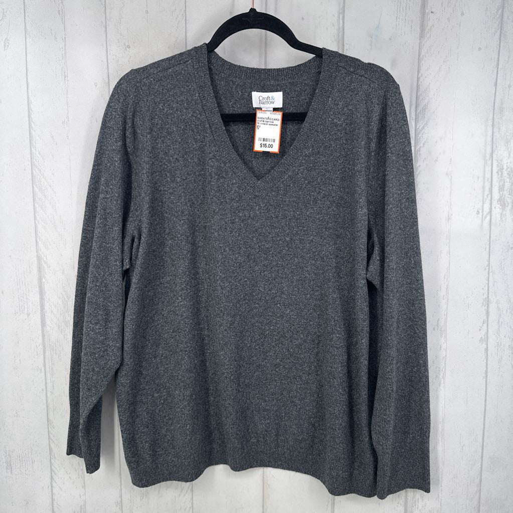 1X v-neck sweater