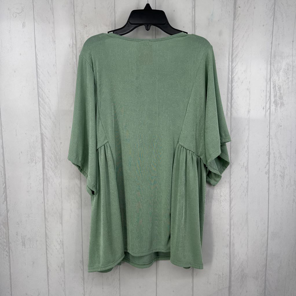 M scoop neck s/s top