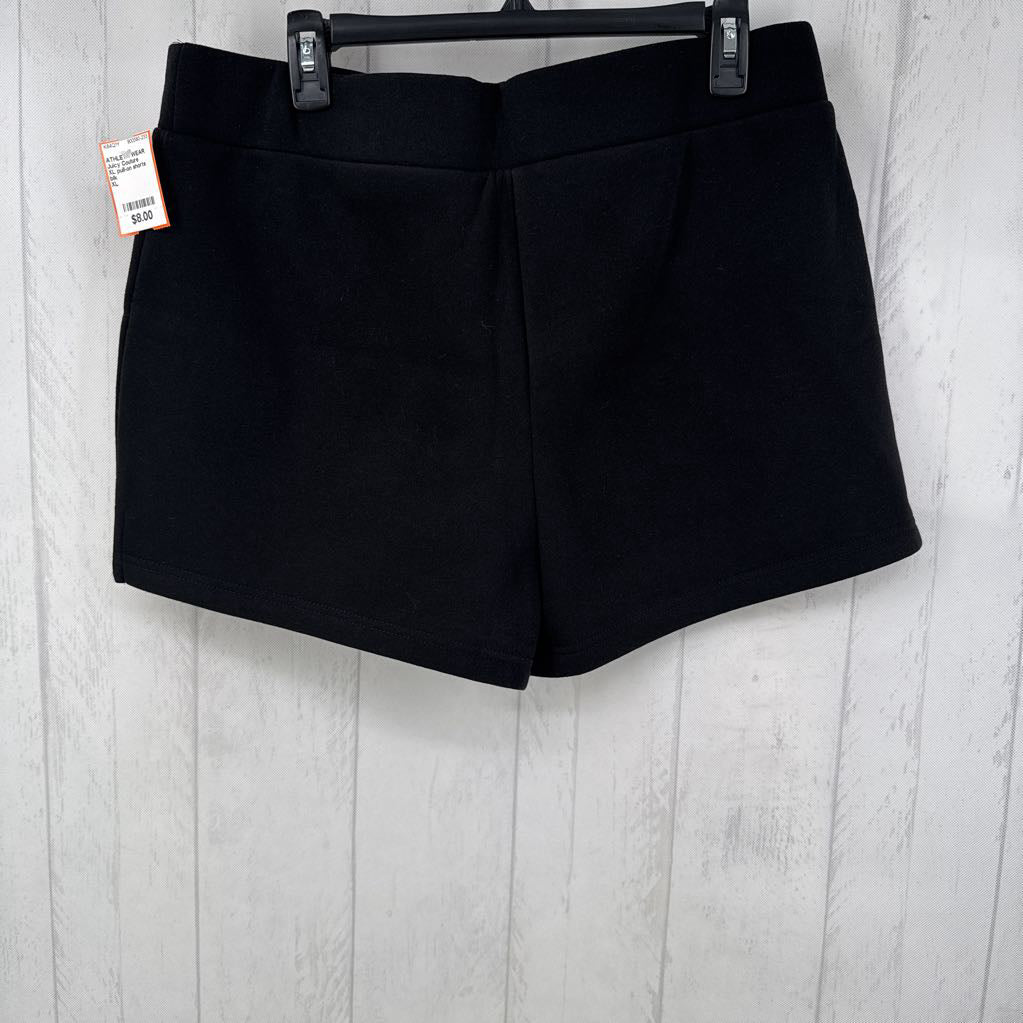 XL pull-on shorts