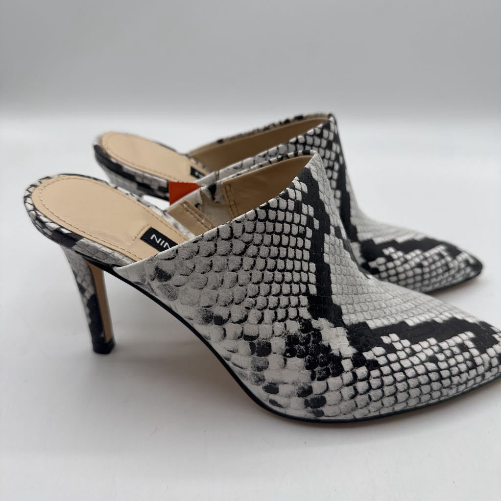 5.5 snakeskin print high heel mules