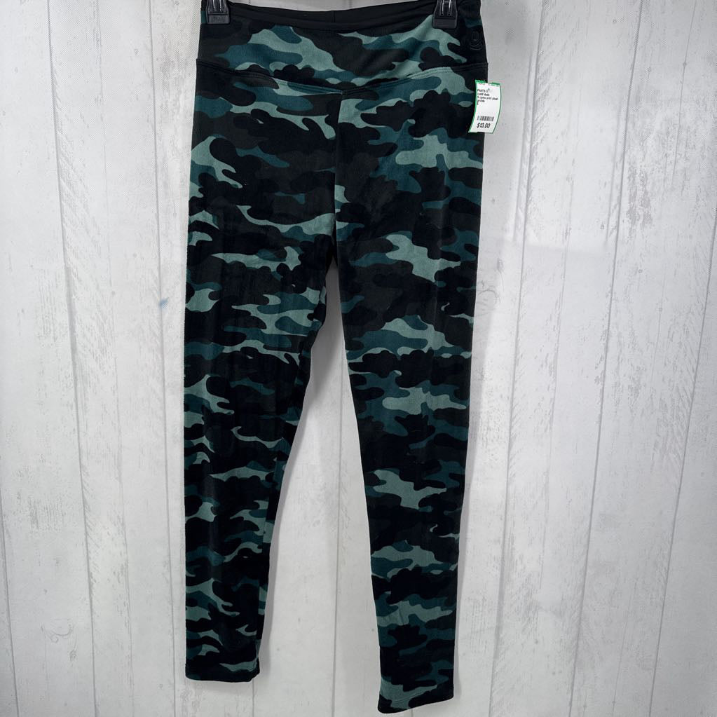 S camo print plush leggings