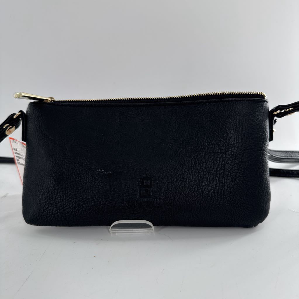 vegan leather zipper front crossbody