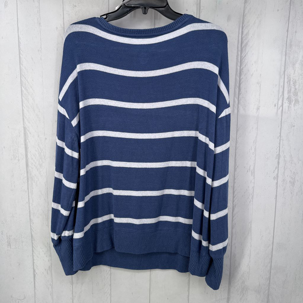 XL-P striped crewneck sweater