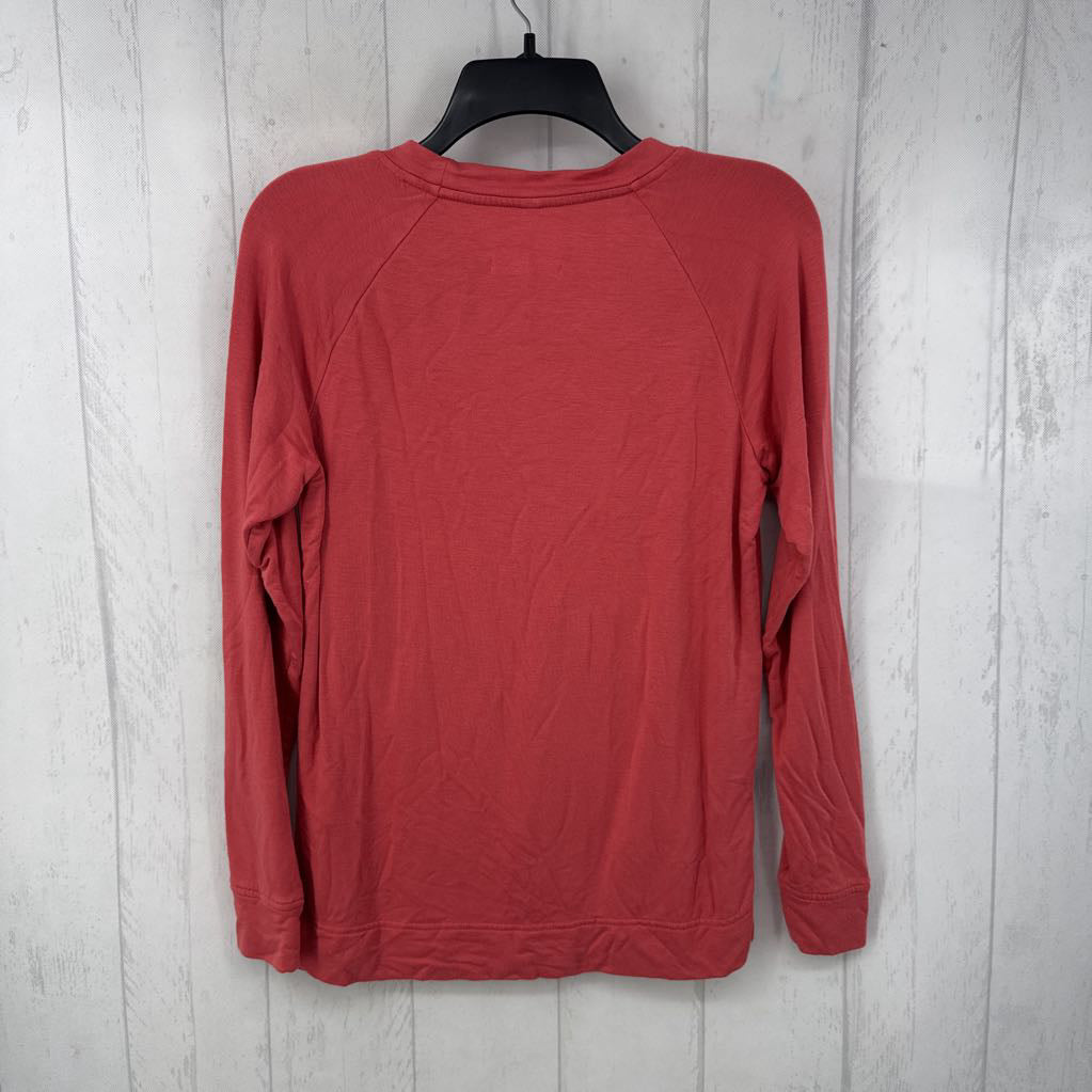 XS crewneck l/s top