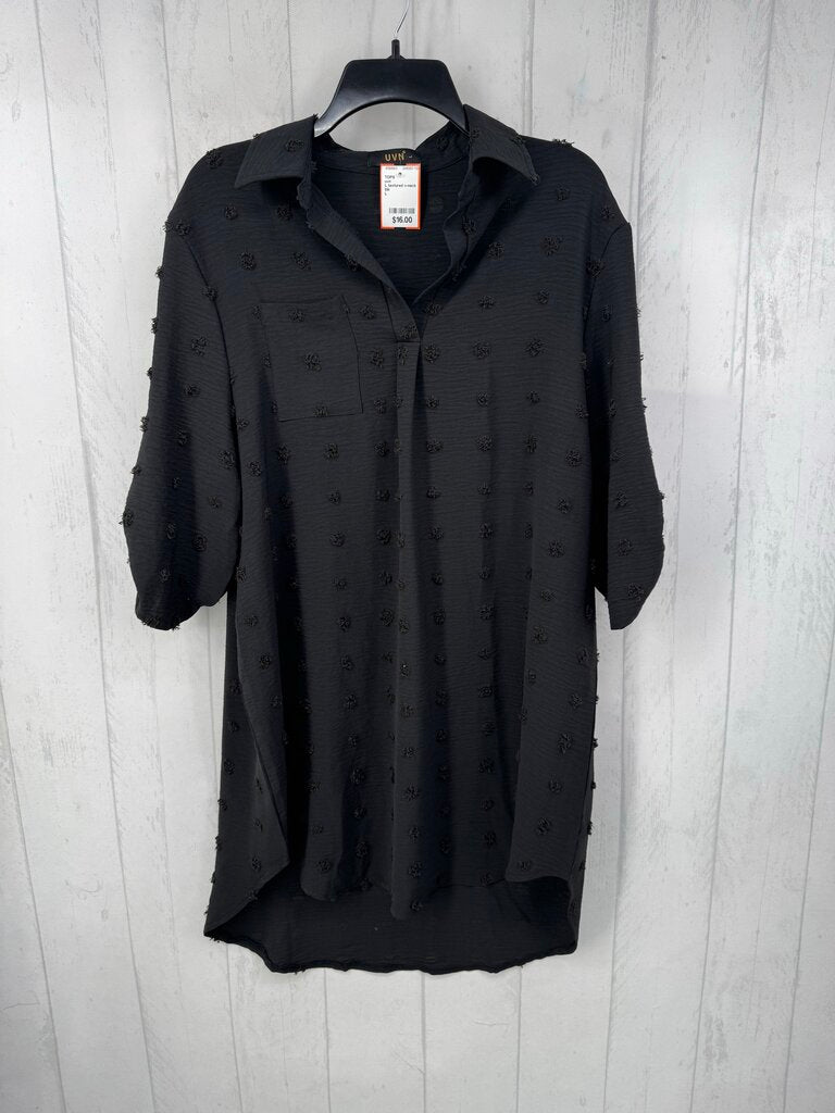 L textured v-neck tab slv top