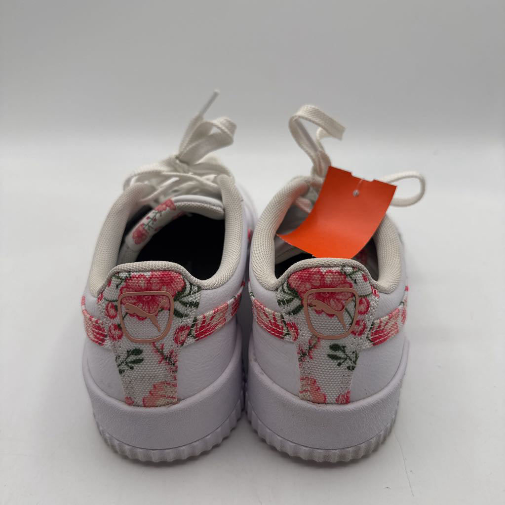 6 floral lace up sneaker