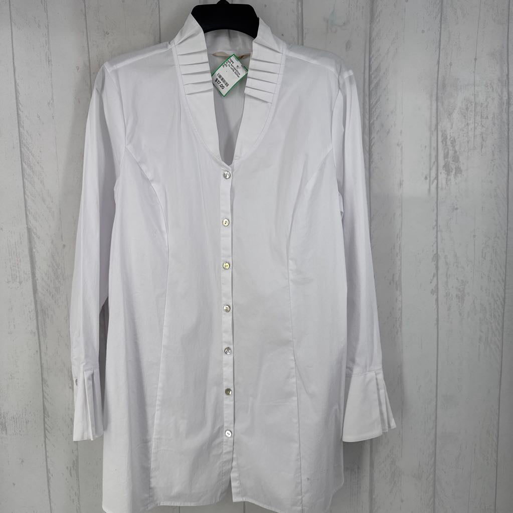XL l/s ruffle button shirt