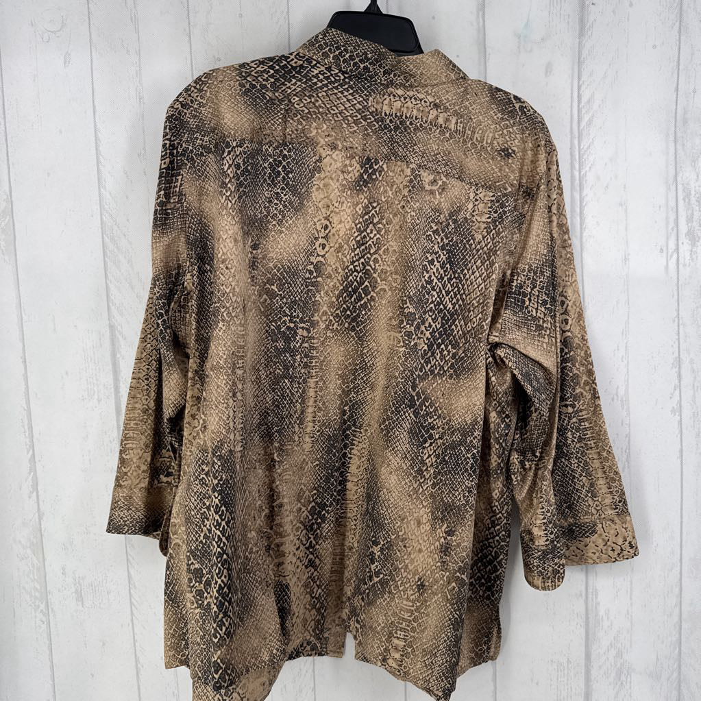 R75 3X snakeskin print button down l/s top