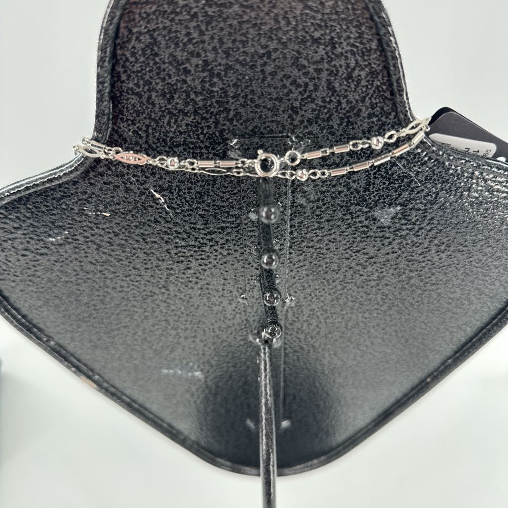 19" silvertone necklace