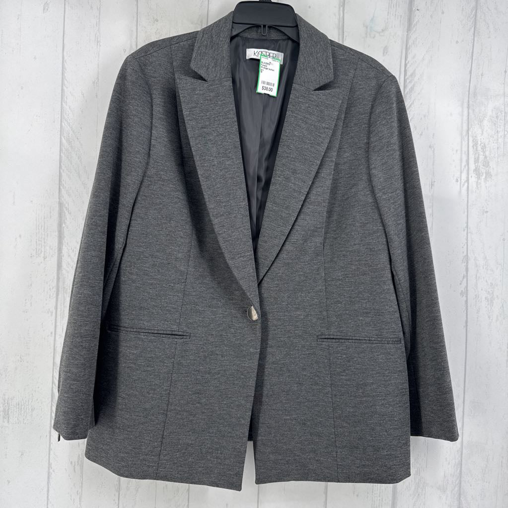 18 single button blazer