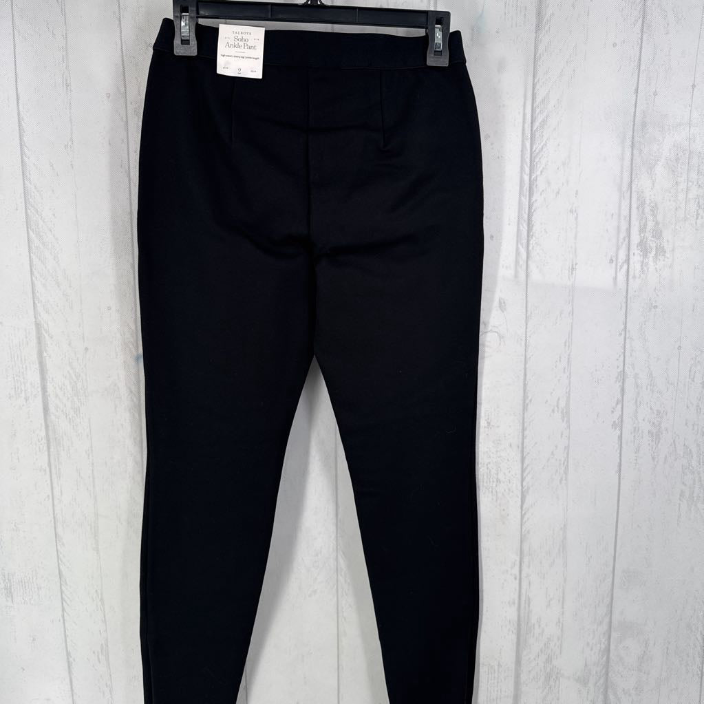 2 pull-on ankle pant