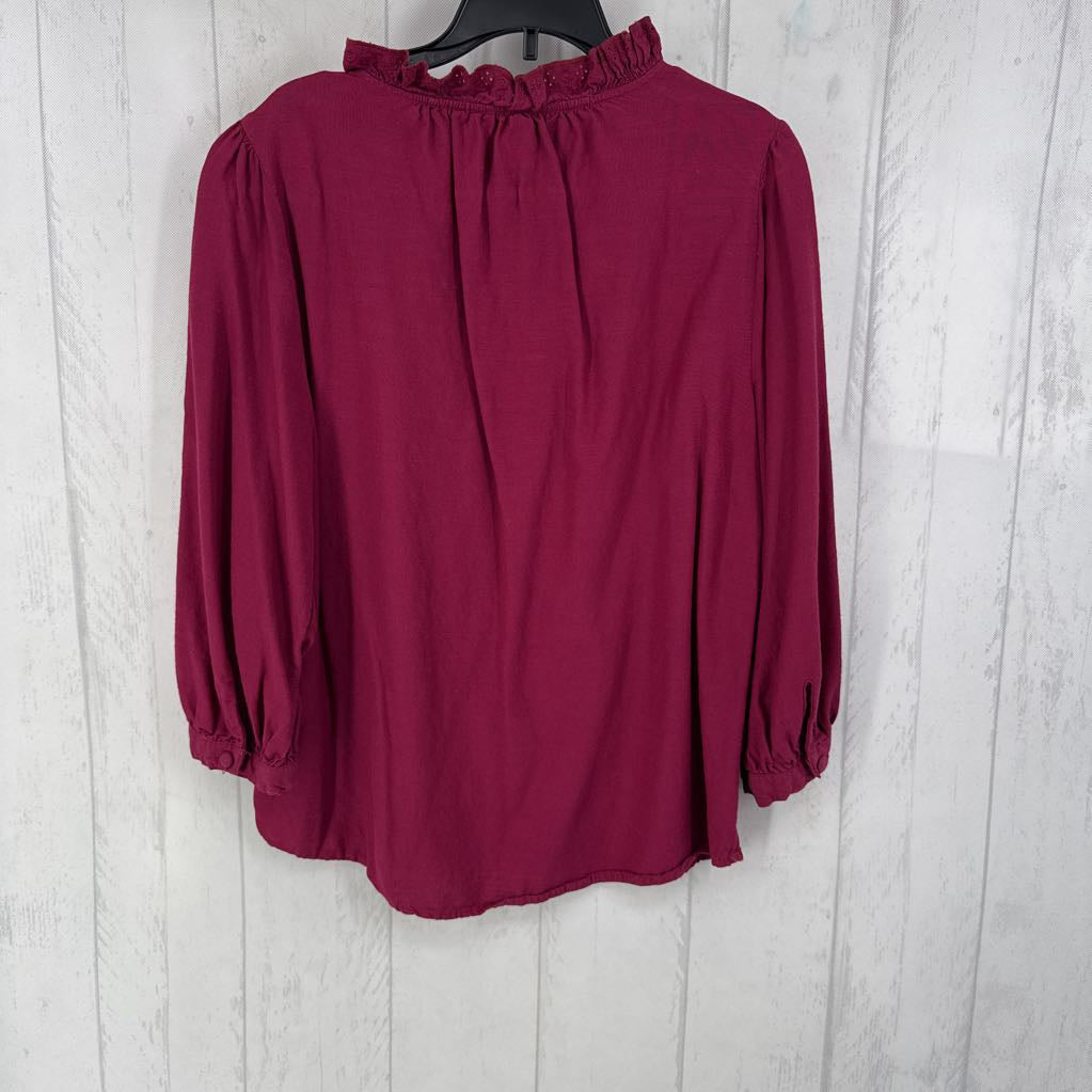 M 3/4 slv v-neck top