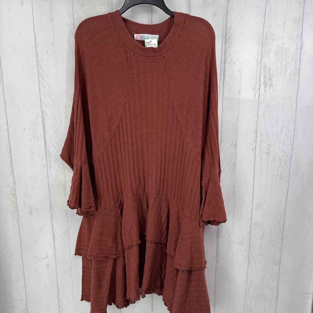 XL l/s tiered ruffle dress