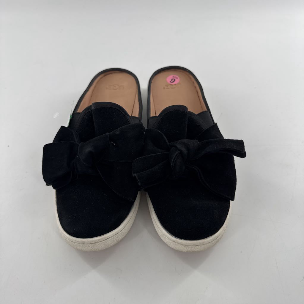 9 suede bow slip-on mulesneaker