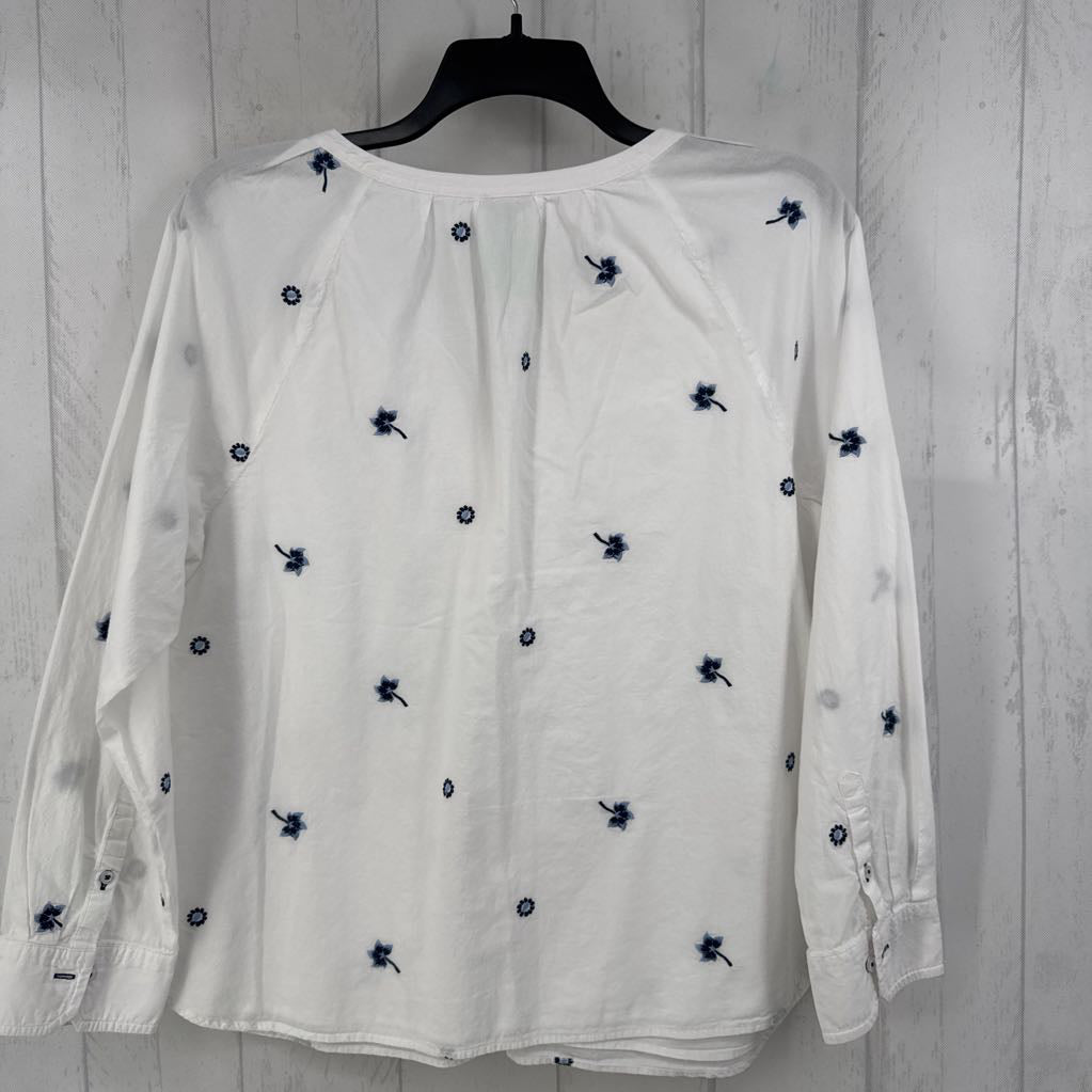 XL l/s flower embroidered top