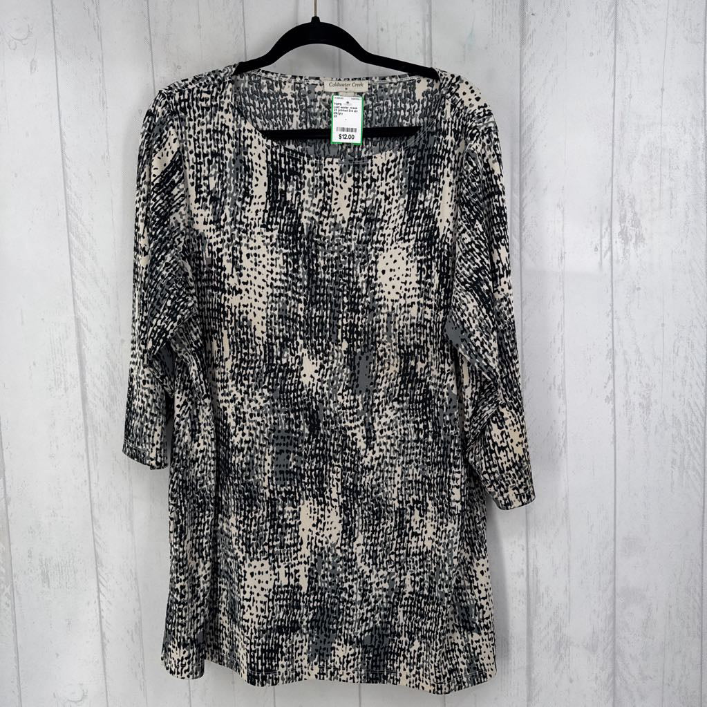 2X printed 3/4 slv top