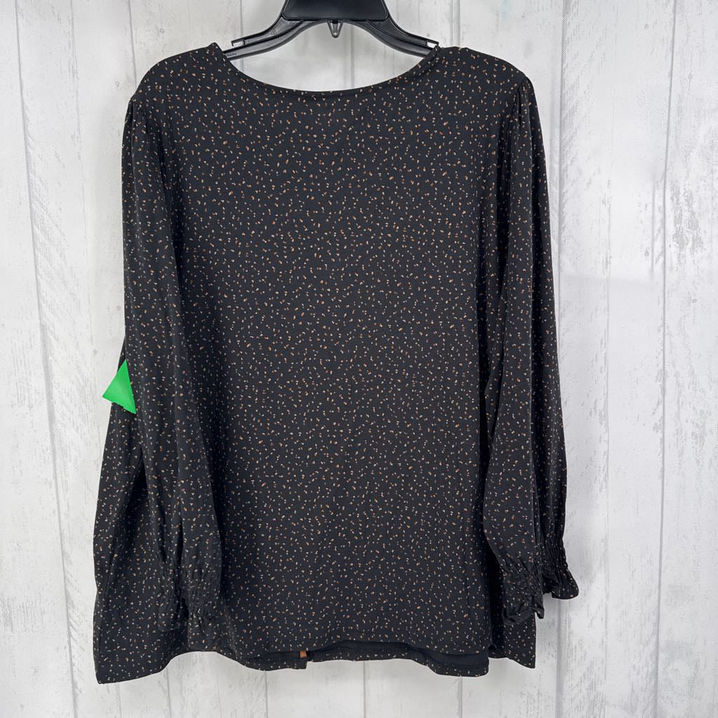 1X printed button down l/s top