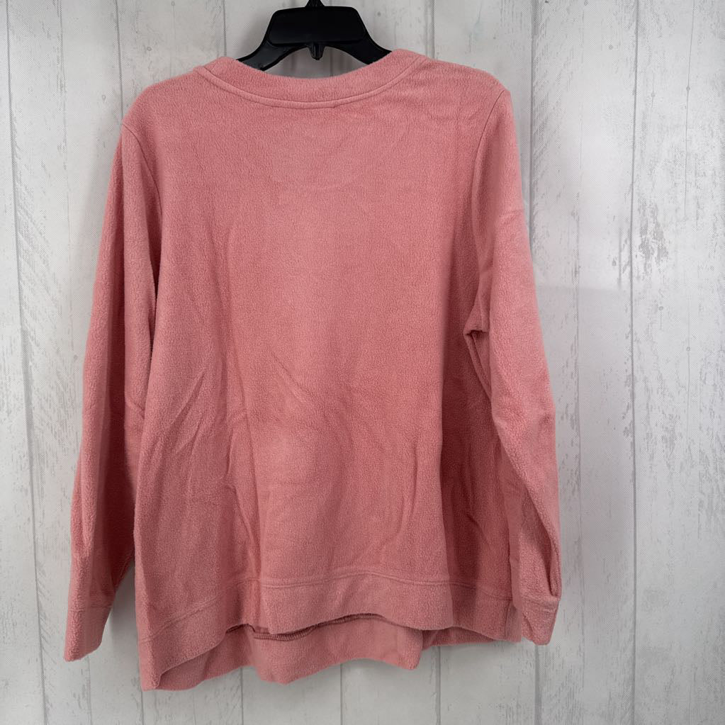 XL crewneck sweatshirt