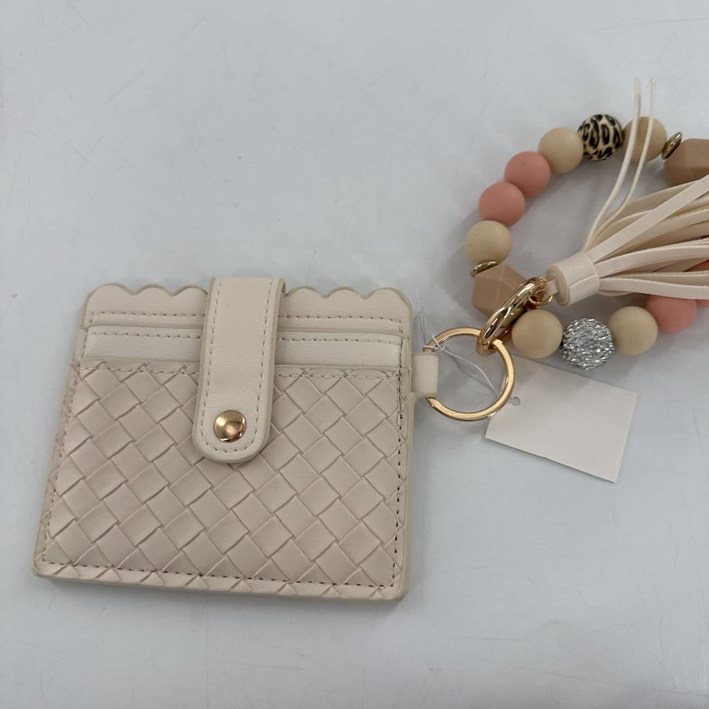 beaded wristlet wallet/keychain