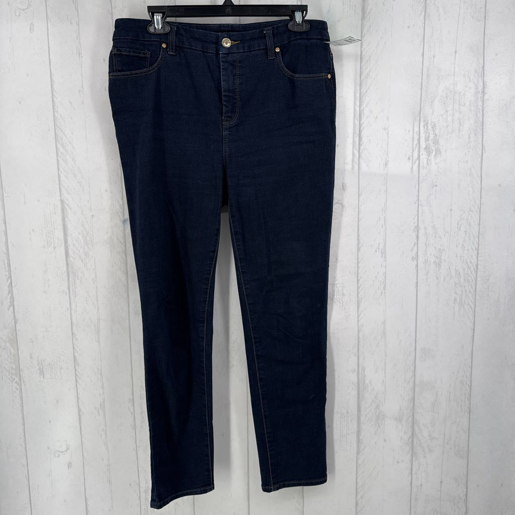 8 girlfriend slim leg ankle jean