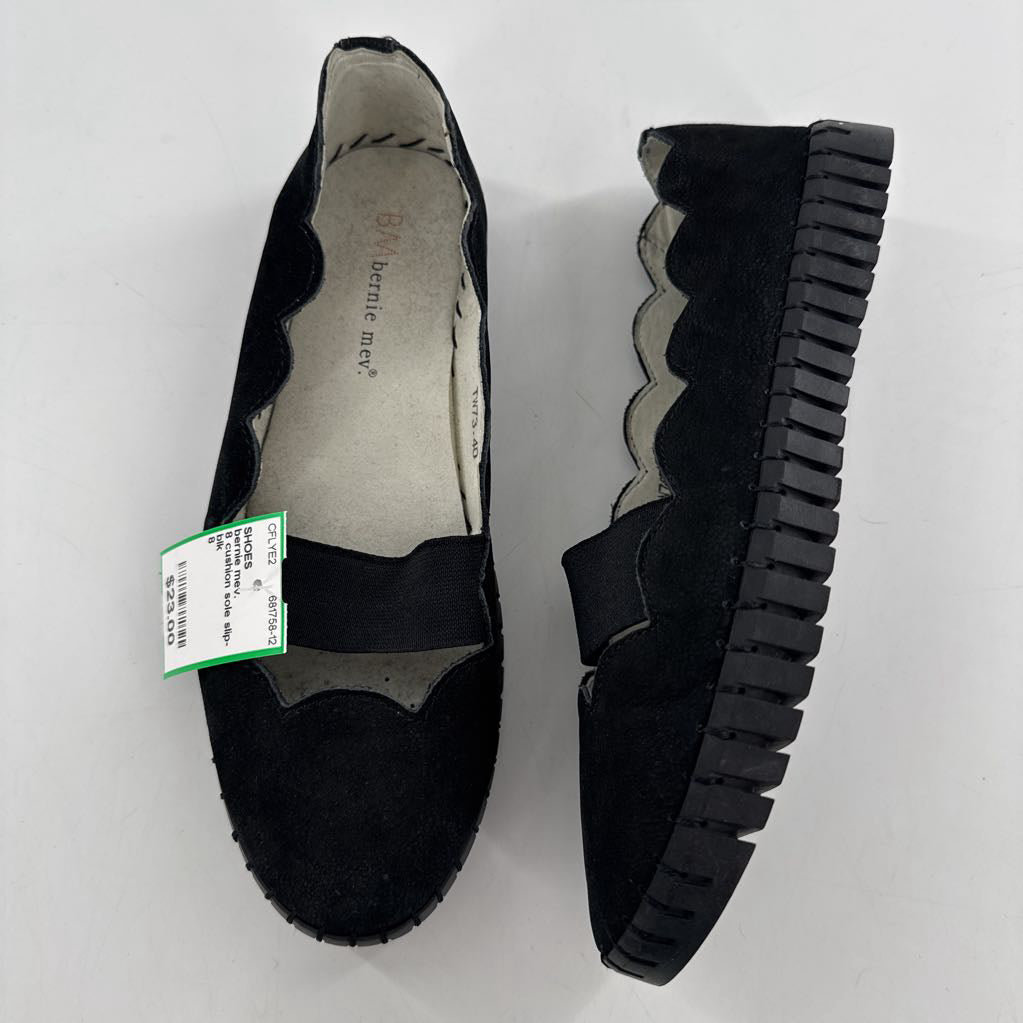 8 cushion sole slip-ons