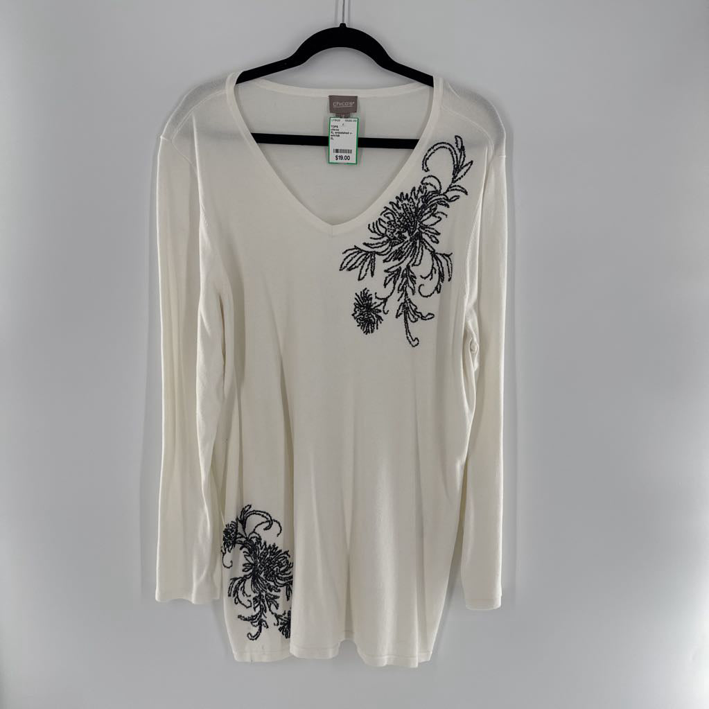 XL embelished v-neck l/s top
